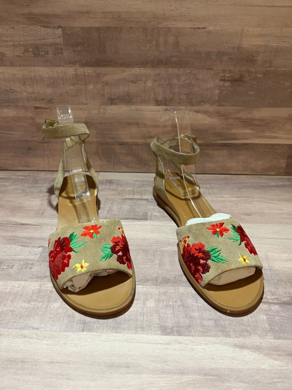 Kenneth Cole Floral Embroidered Ankle Strap Wedge Sandals Boho Tan Size: 10